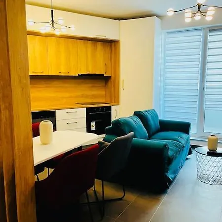 Little - 1r In Tineretului Bukarest